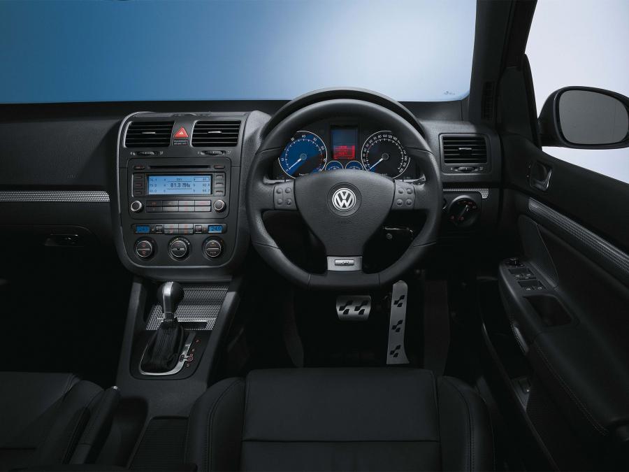 Volkswagen Golf R32 3-Door 2006 года  (AU) (фото 3 из 7)